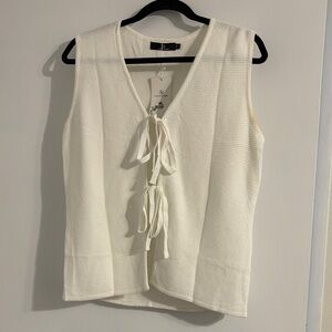 Chic Ivory Tie-Front Blouse